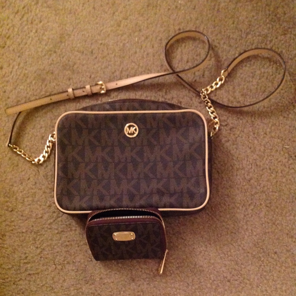 Michael Kors Crossbody bag with wallet